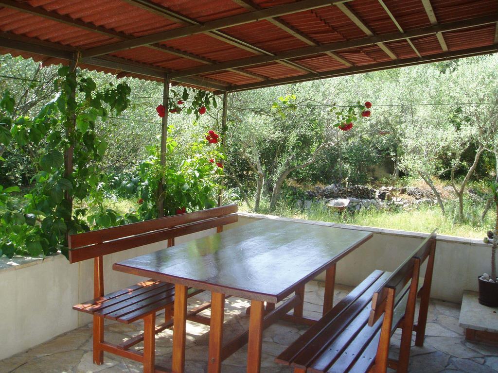 Guest House Beverin Sali Pokoj fotografie