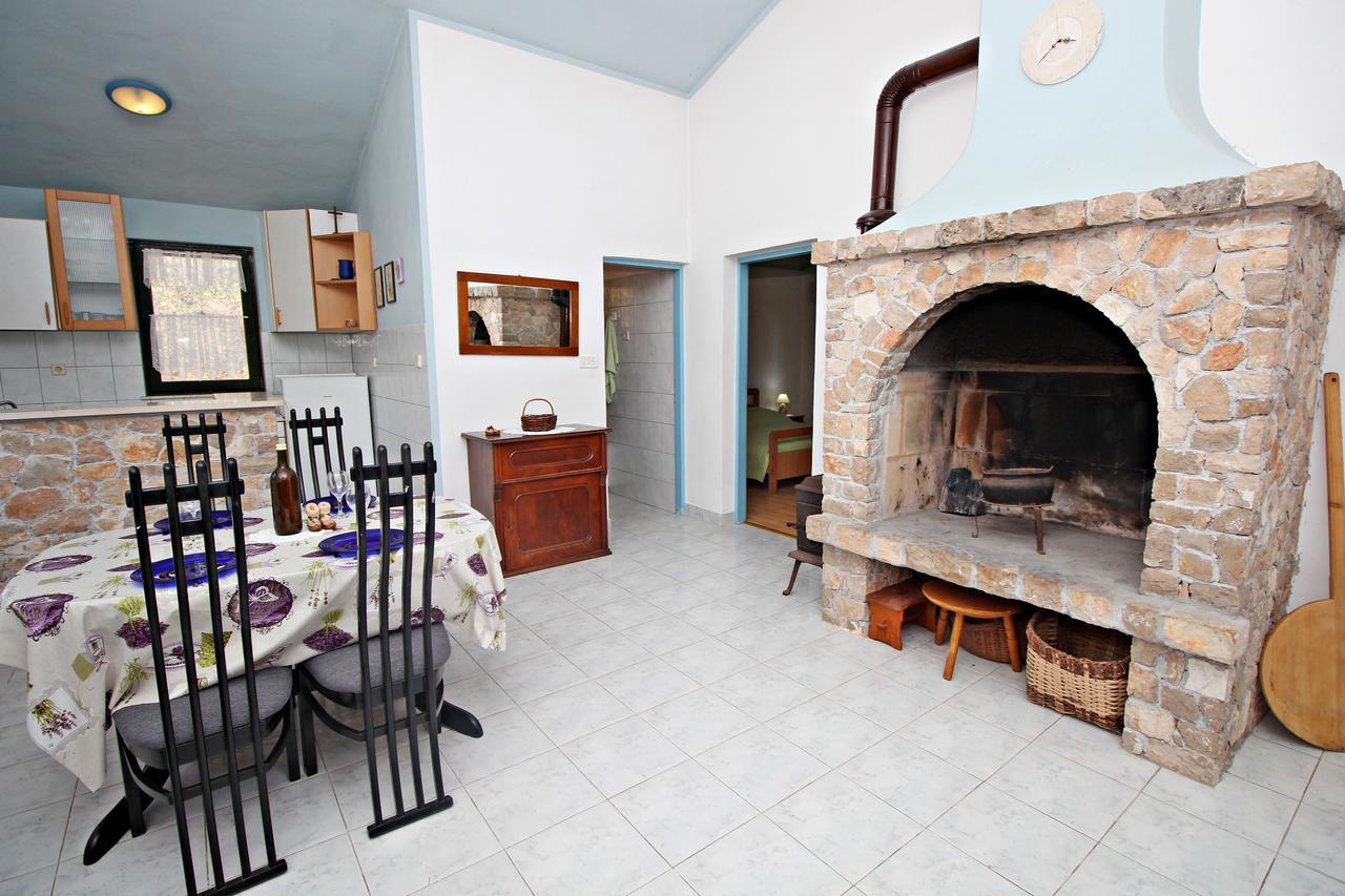 Guest House Beverin Sali Exteriér fotografie